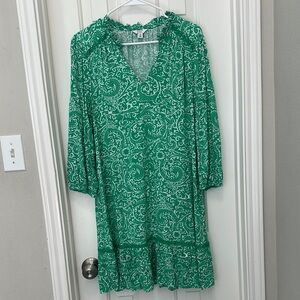 Crown & Ivy Green Patterned Dress